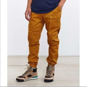 Without Walls Urban Outfitters Men's Brown Cargo Pocket Jogger Size: M